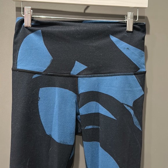 Lululemon leggings - Picture 3 of 3